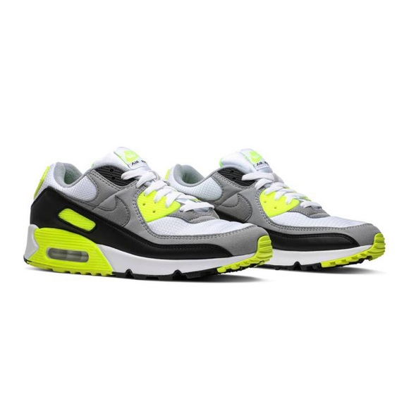 Air max 90 Volt size 6.5 (size 8 women’s) - Picture 1 of 6